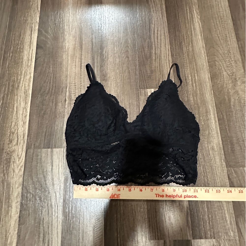 Oysho Elegant Black Lace Bralette M NWOT